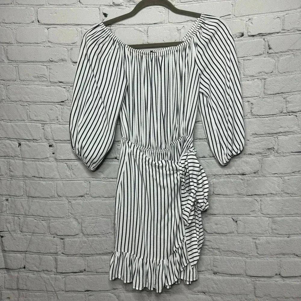 Aqua Women’s Blue/White Striped Off-the-Shoulder Wrapped Dress size Small - Picture 2 of 9